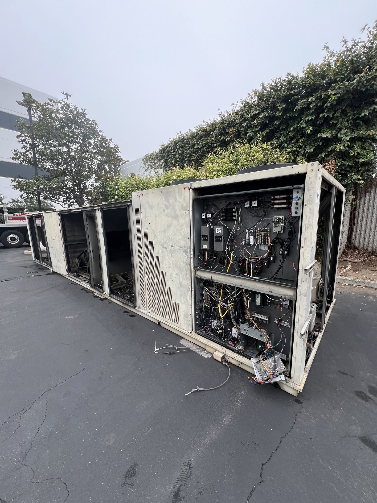 Rooftop equipment controls service